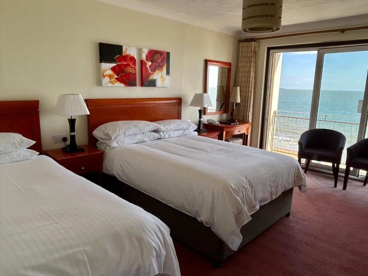 Regent Court - Seafront, Sandown - Free Car Ferry For Bookings Of 3 Or More Nights, Subject To Availability Exterior photo
