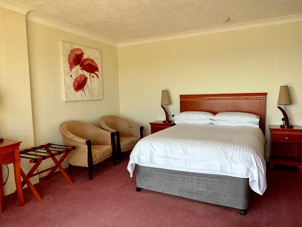 Regent Court - Seafront, Sandown - Free Car Ferry For Bookings Of 3 Or More Nights, Subject To Availability Exterior photo